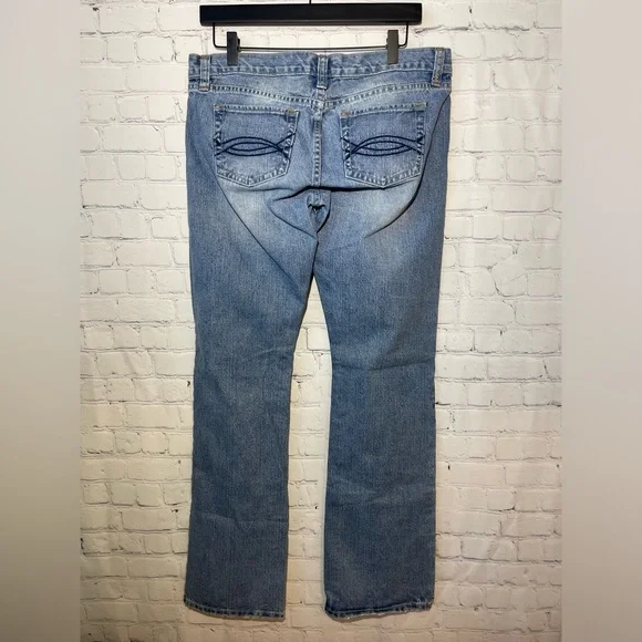 Abercrombie & Fitch size 10 straight leg jeans - Picture 2 of 9